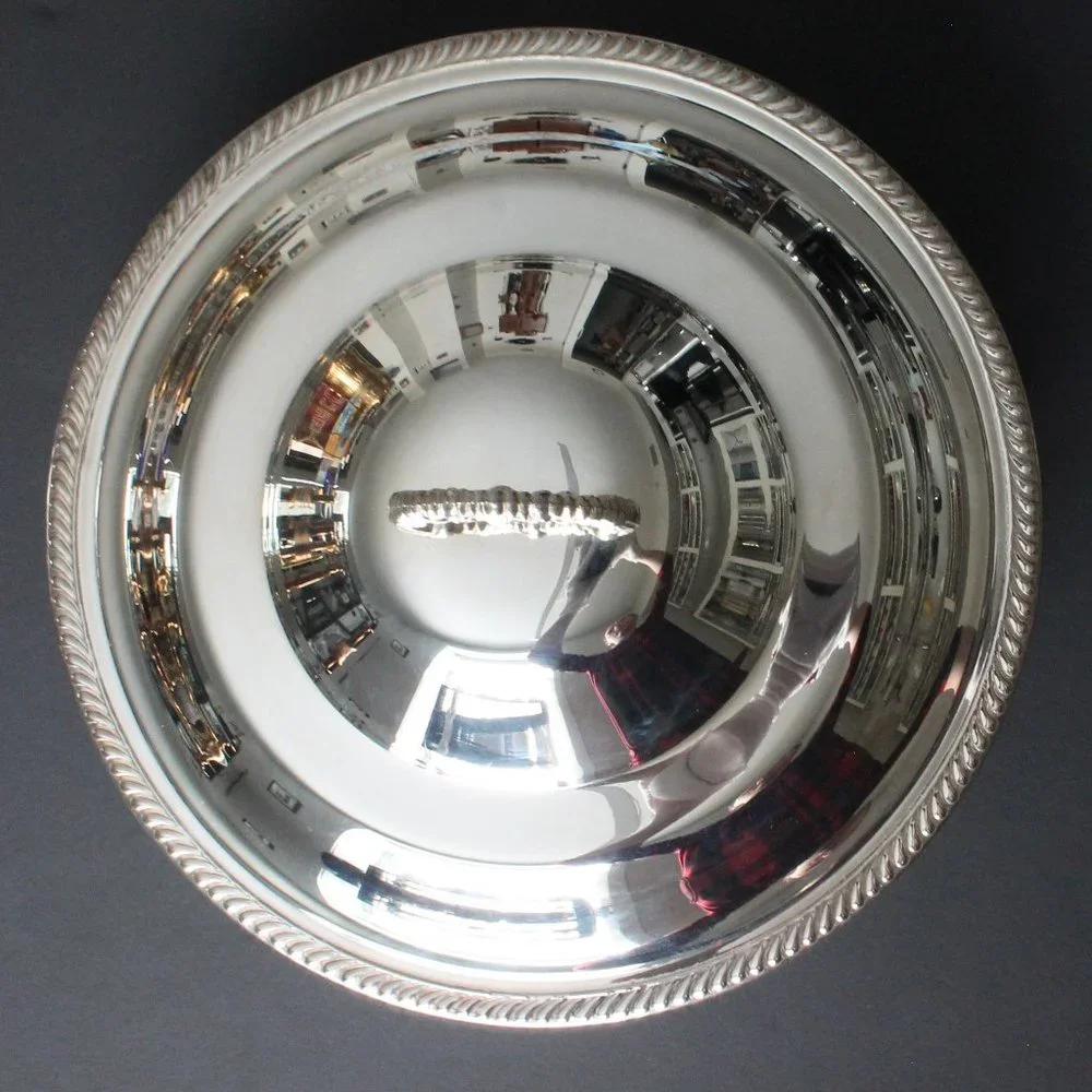 [RIDEAU PLATE] Lidded Silver Serving Tray with and Glass Dish - Picture 8 of 17
